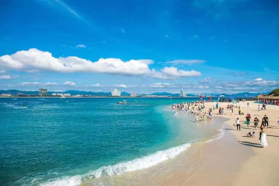 海南_2025新澳门精准四肖期期中特公开,拆穿阐明请全面释义、解释与落实