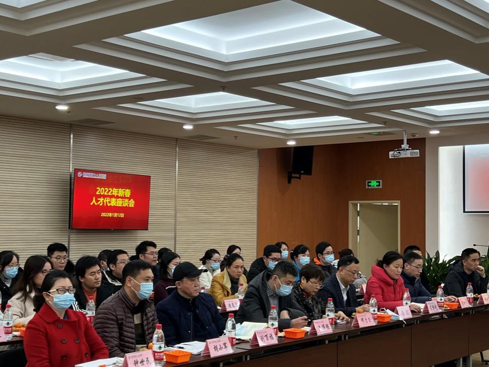 哈尔滨_2025年澳门天天彩免费,拆穿应试精选解析、解释与落实